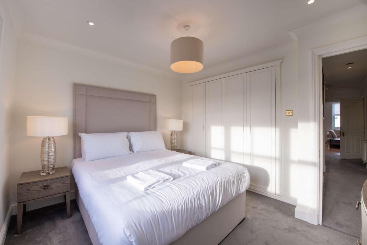 Somerset Court Kensington Apartments لندن المظهر الخارجي الصورة