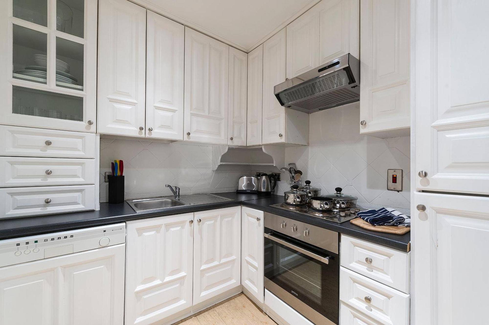 Somerset Court Kensington Apartments لندن المظهر الخارجي الصورة